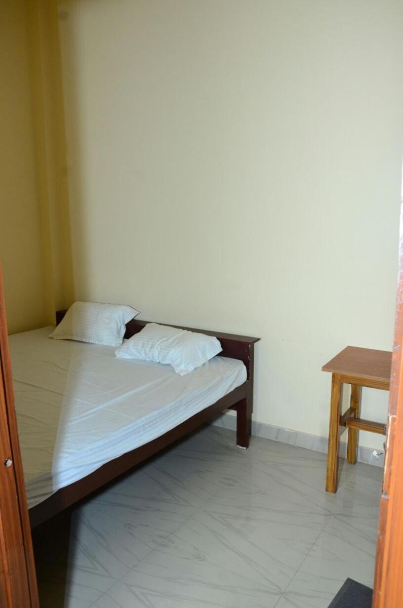 Hotel Ganga Vilas Colonelganj Ngoại thất bức ảnh